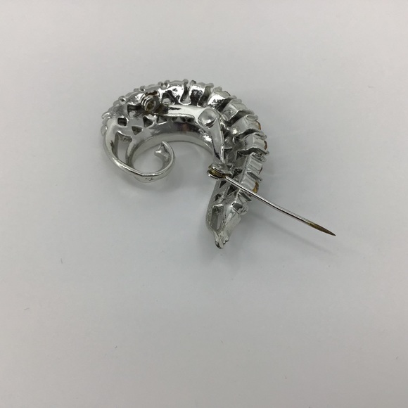 Vintage Comma-Shaped Rhinestone Costume Brooch - Picture 13 of 15